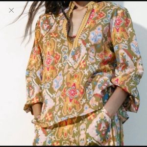 Zara printed blouse khaki size M